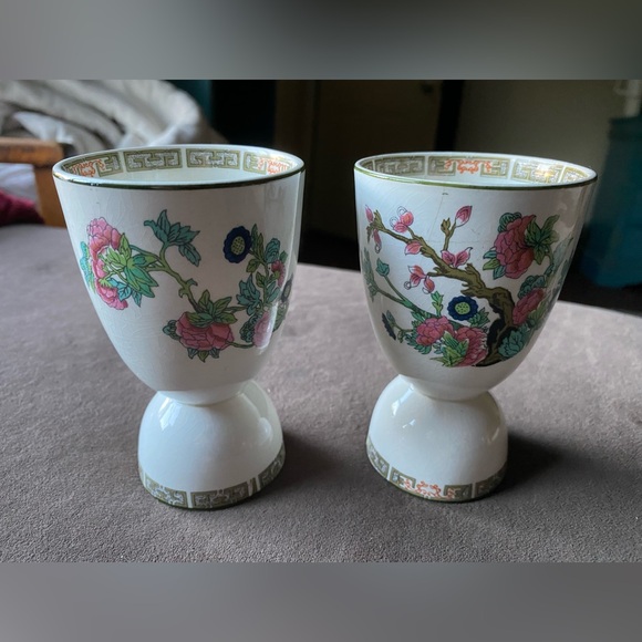 2 Vintage Maddock Royal Vitreous England 'Indian Tree' Gold Trim Double Egg Cups - Picture 1 of 6